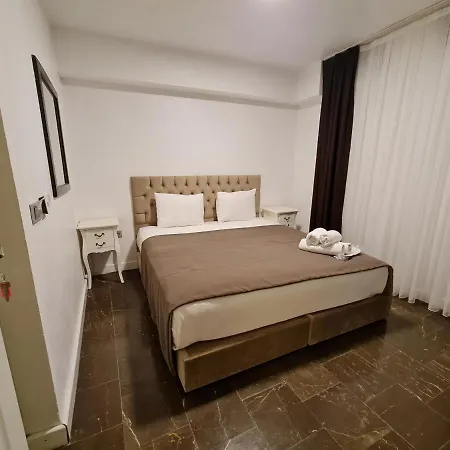 Dem Butik Alacati Cesme