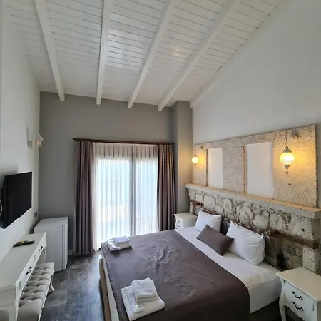Dem Butik Alacati Cesme