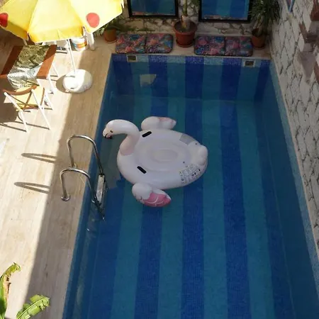 Dem Butik Alacati Accommodatie bij particulieren *